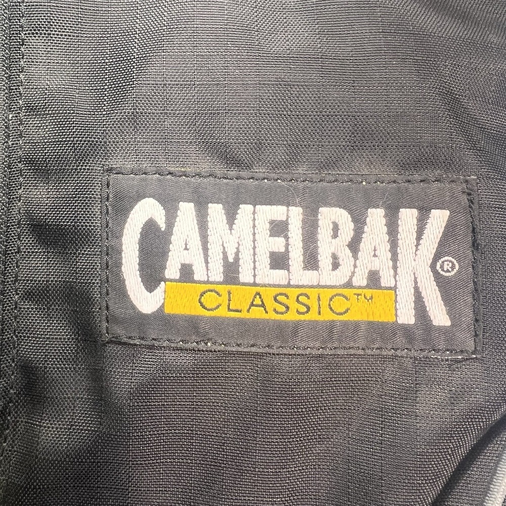 Camelback Classic Hydration Back Pack Vintage Gre… - image 4